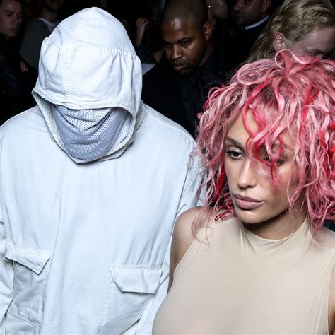 Bianca Censori shows off figure-hugging off-the-shoulder look at ...