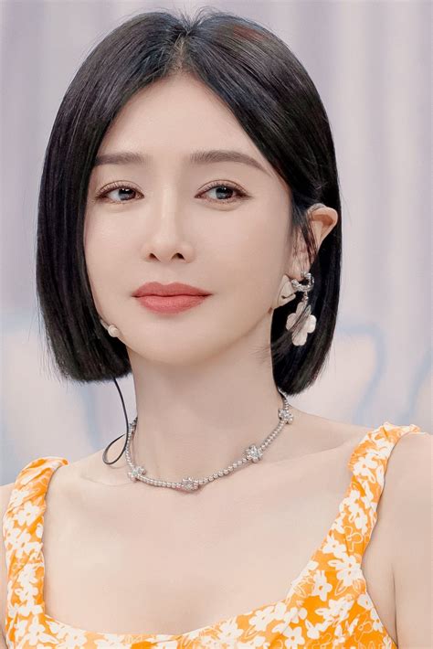 Pin on WWC. Beautiful Chinese Women in 2024 | Beautiful chinese women ...