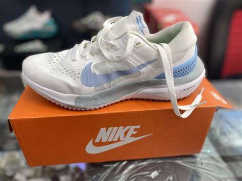 Nike Mens Sports Shoes Exporters and Suppliers from Murshidabad