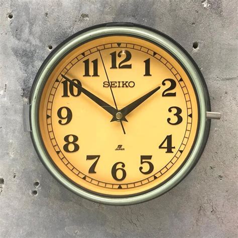 Buy Wall Clock Online In India - Etsy India