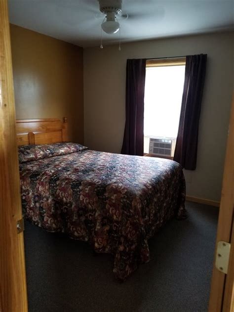 ASPEN KNOLL CABINS (Lowville) - Ranch Reviews & Photos - Tripadvisor