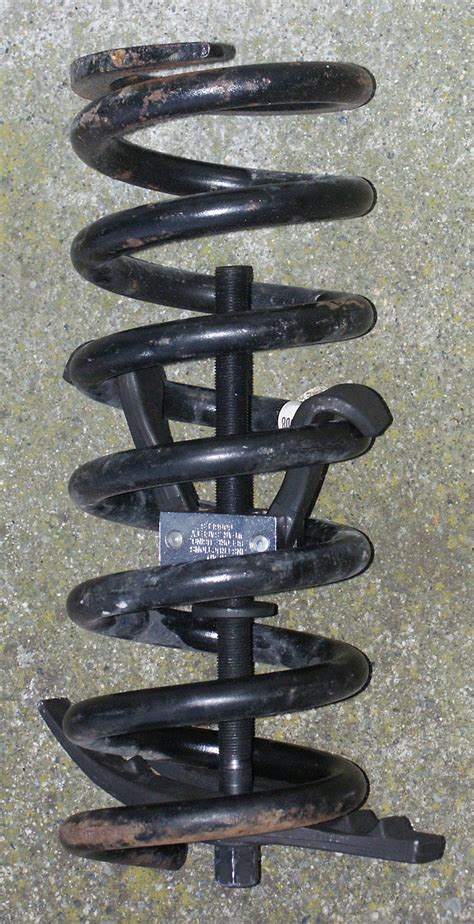 Princess Auto Coil Spring Compressor 的图像结果