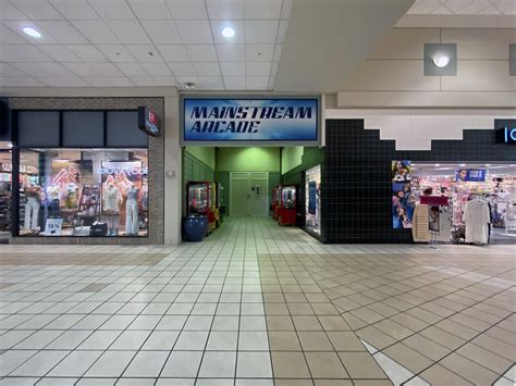 No more Movies at Muncie Mall | Hiding in Plain Sight