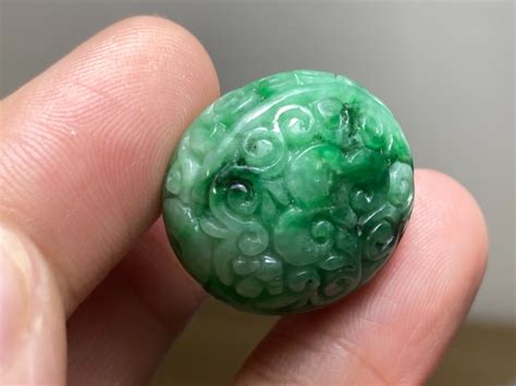 D186-3 天然 A貨 本翡翠 転運珠 花珠 平安守り ペンダント ネックレス 手彫り 花件 手作り DIY 編む | mikajewelry