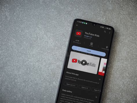 YouTube Kids - An App Created for Kids to Explore Content HD Wallpaper