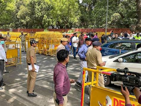 राहुल गांधी की ईडी में पेशी पर कांग्रेस सत्याग्रह मार्च निकालने पर अड़ी ...