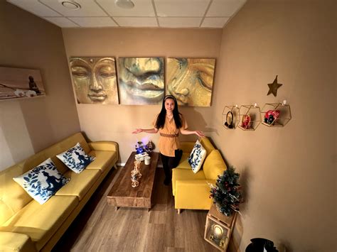 Lomi Lomi Nui Massage