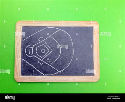 Baseball Diamond 的图像结果