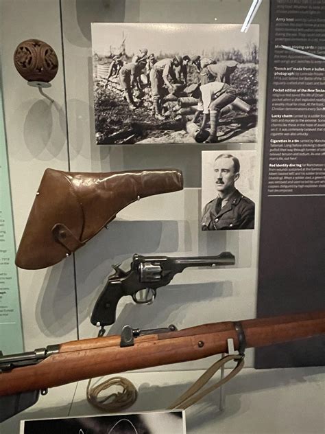 J.R.R. TOLKIENS WW1 Pistol : r/lordoftherings - J.R.r. Tolkien Illustrations