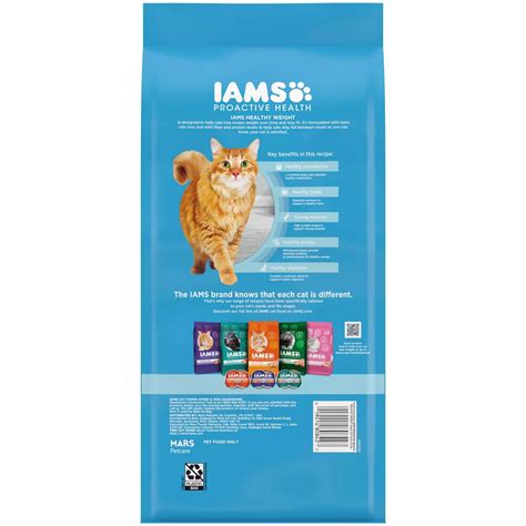 IAMS Proactive Health Healthy Weight Adult Dry Cat Food - Chicken ...