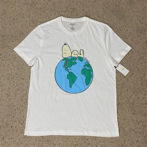 Peanuts SNOOPY World Planet Earth Tee Men's Classic T-Shirt New Sz M,L ...