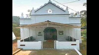 Over 100-year-old Colvale chapel faces demolition | Goa News - Times of ...