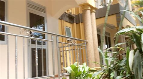 LE TSUBA GRAND HOTEL (Arua) - Hotel Reviews, Photos, Rate Comparison ...