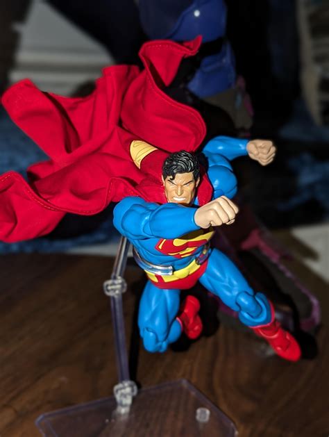 What is the best Superman action figure of all time? And why is it the ...