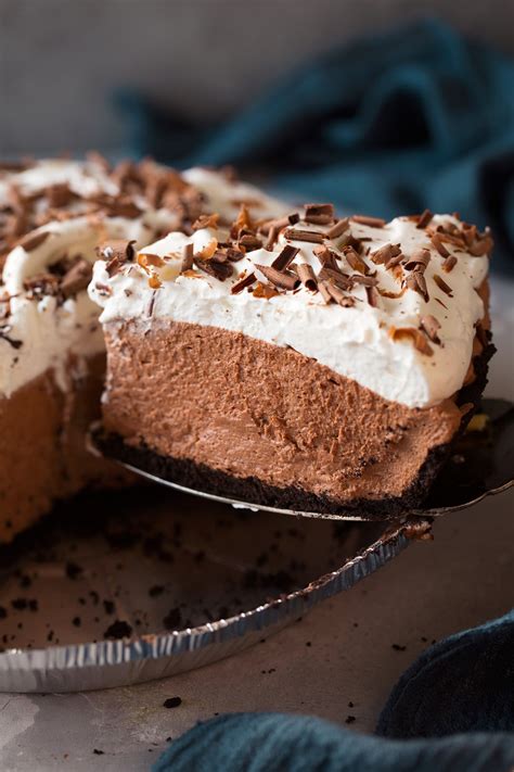 Easy Chocolate Mousse Pie | Recipe Cart | Recipe Cart