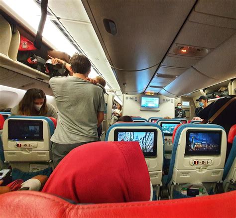 Turkish Airlines Economy Class 777