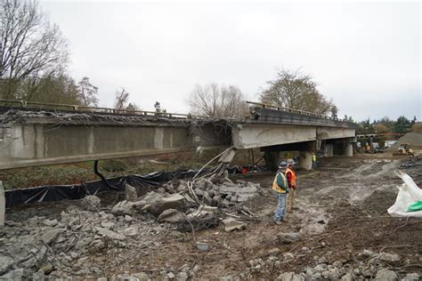 Say goodbye to the “Ramps to Nowhere”; in-water soil sampling begins ...