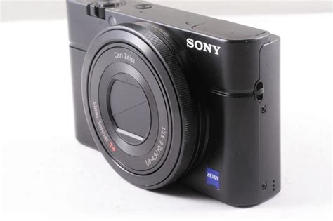 Sony announces flagship Alpha 1 mirrorless camera with 50MP sensor and ...