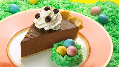 HERSHEY'S Velvety Chocolate Cream Pie Recipe | Recipes