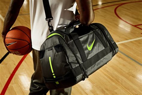 Mens Basketball Bags. Nike.com