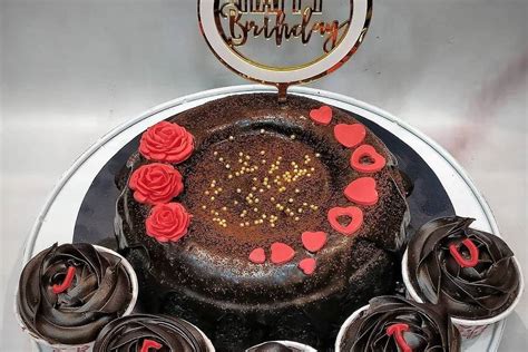 The 10 Best Wedding Cakes Shops in Ulhasnagar - Weddingwire.in
