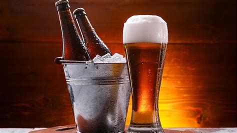 Are There Health Benefits of Drinking Beer? – NutritionFact.in