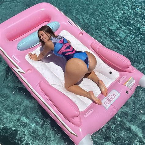 sunny ray by PersonAtPlace on DeviantArt