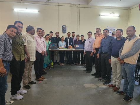 Home | International Institute of Professional Studies, Devi Ahilya ...