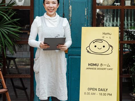 Restaurant Hostess Responsibilities