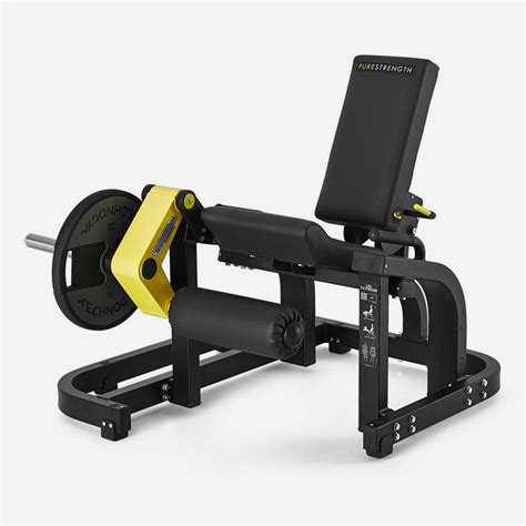 Quad extensions: Technogym Pure Leg Extension machine | Technogym ...
