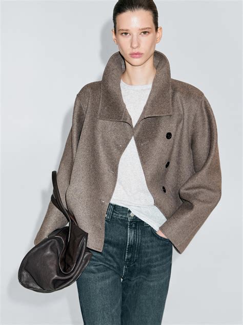Short high neck wool blend coat · Natural Grey · Coats | Massimo Dutti