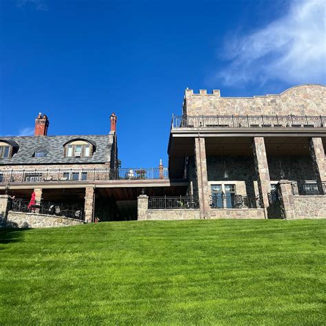 THE ERLOWEST & SUN CASTLE RESORT (Lake George) - Hotel Reviews, Photos ...