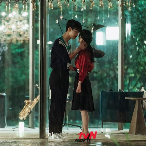 Seo Ji Hye Kisses Her Way To The Future In The First Trailer Of K-Drama ...