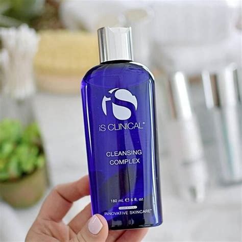 IS CLINICAL CLEANSING COMPLEX Гель для умывания 180мл. купить на OZON ...