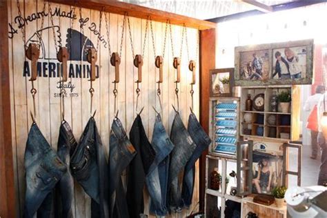 PSP Design: Stands, Opiniones de clientes y Servicios