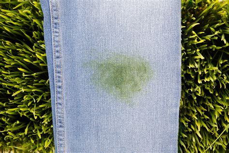 How to Remove Grass Stains — How to Get Grass Stains Out of Jeans | Trusted Since 1922