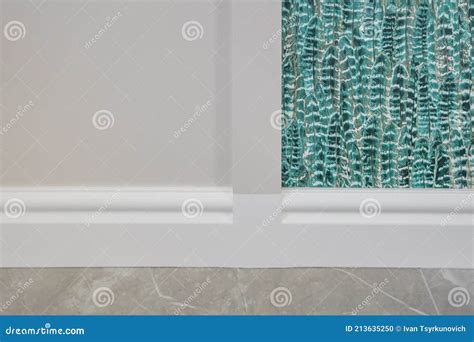 Detail of Corner Flooring with Intricate Crown Molding and Plinth Stock ...