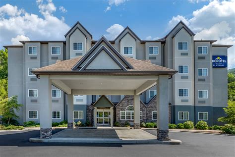 Microtel Inn & Suites by Wyndham Sylva Dillsboro Area | Sylva, NC Hotels