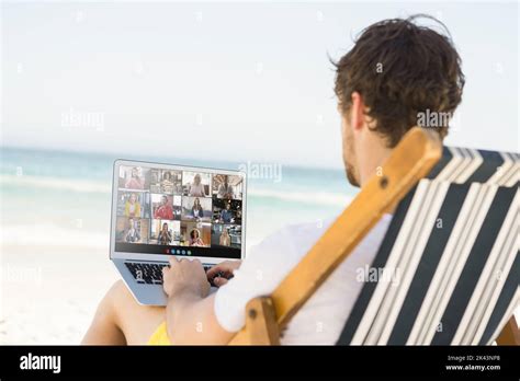 Beach Pictures with People Using Computer 的图像结果