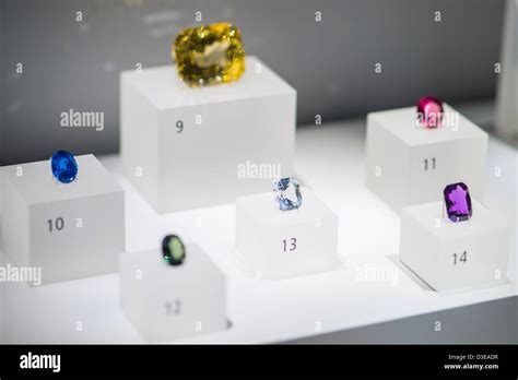 How To Display Gemstone Collection at Ronald Lockett blog