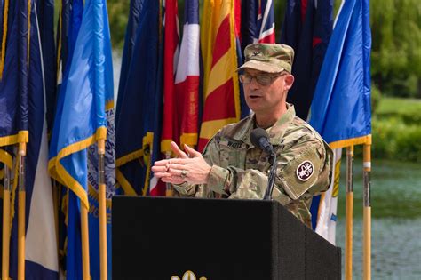 Madigan holds Change of Command Ceremony at Swan Plaza | Article | The ...