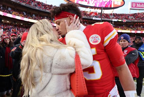 What to know about Patrick Mahomes' wife Brittany and their kids - ABC News
