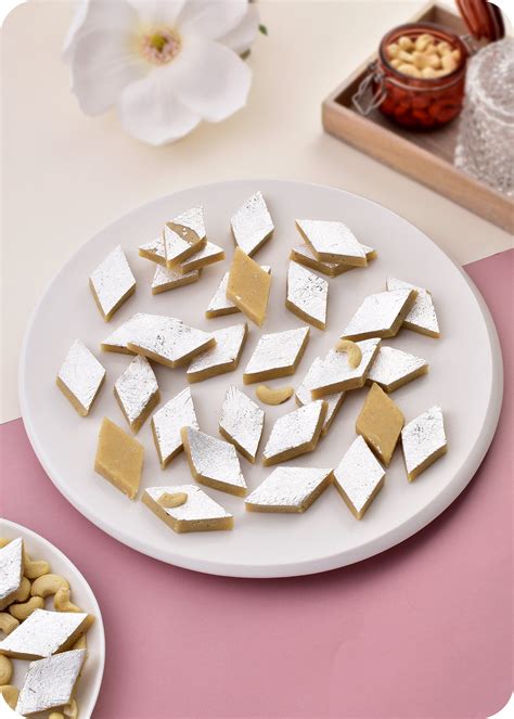 Kaju Katli Sweets Gift Pack 200 Grams – RawFruit®