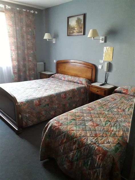 LE ROCHEFORT (Florac) - Hotel Reviews & Photos - Tripadvisor