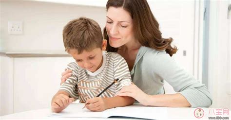 如何有效辅导孩子的家庭作业?从三方面入手,做智慧型家长|家庭作业|家长|写作业_新浪新闻