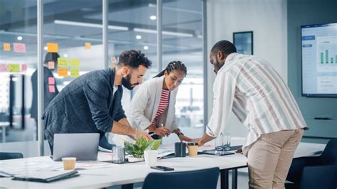 WIRECUTTER_LICENSING_1052x700 Minimalist Background Background Background