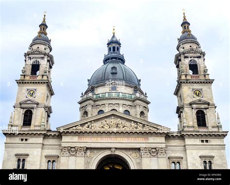 St. Stephen's Basilica Budapest Stock Photo - Alamy