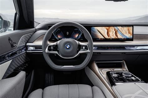 BMW 7-Series (2023) - picture 87 of 99