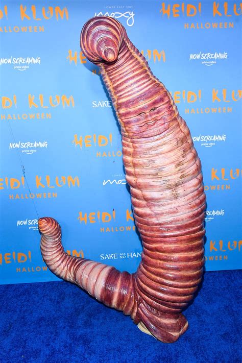 Heidi Klum Dresses as a Giant Worm for Halloween 2022 at Annual ...