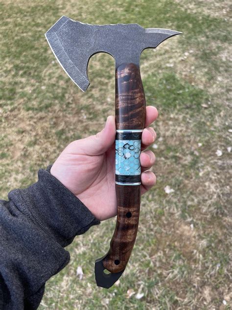 Half Face Blades Custom Warbird. This thing is gorgeous. : r/Axecraft